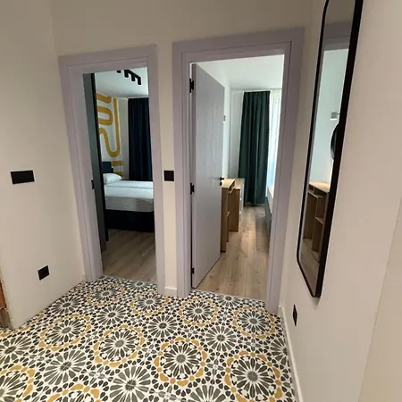 Διαμέρισμα Brand New 2bd Modern And Cozy *