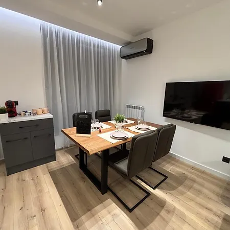 Brand New 2bd Modern And Cozy Σόφια