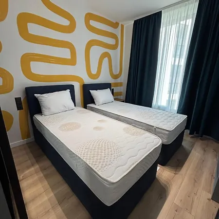 Brand New 2bd Modern And Cozy Διαμέρισμα *